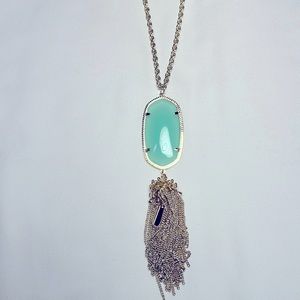 Kendra Scott long green pendant